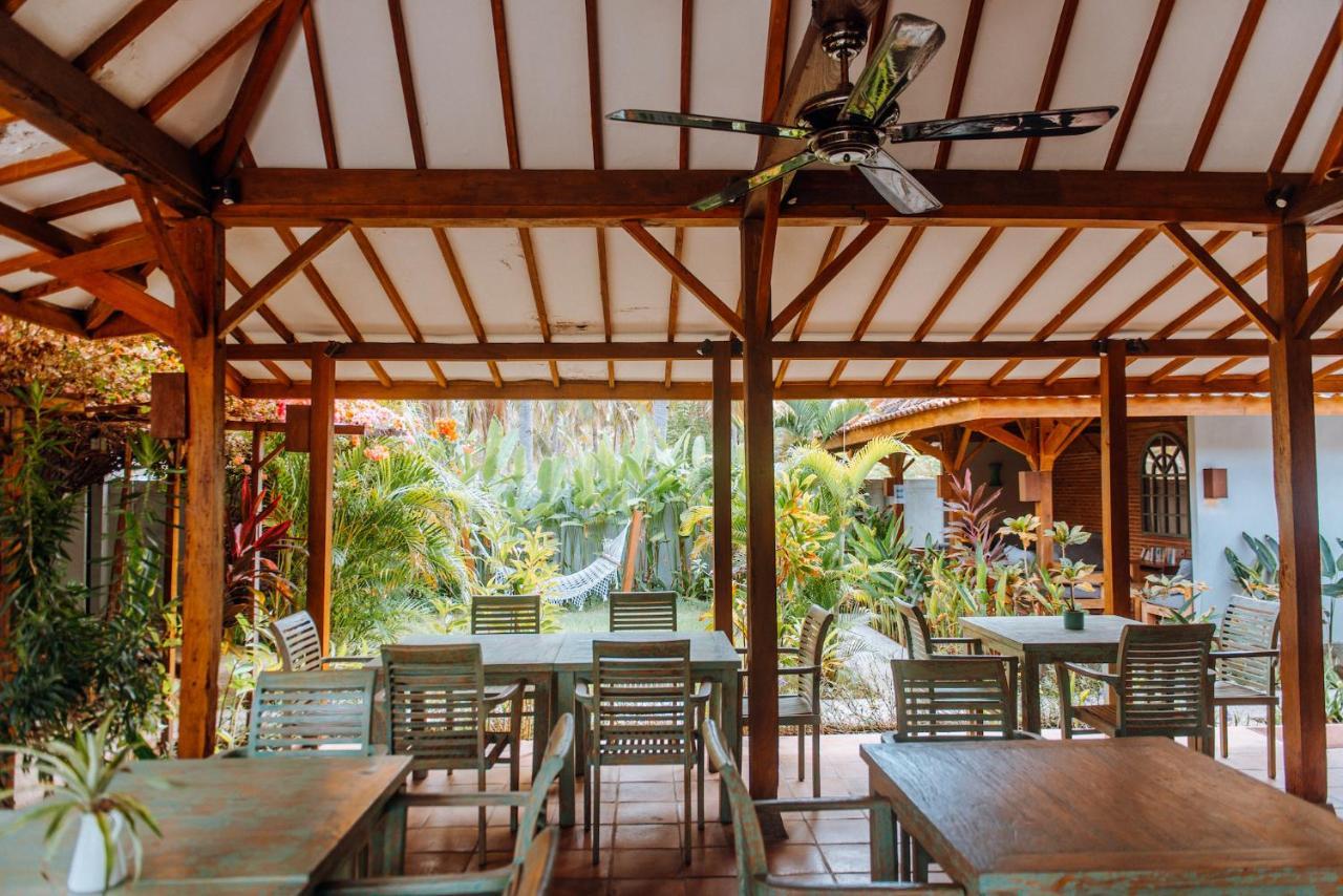 Belukar Villas Gili Trawangan Exterior foto