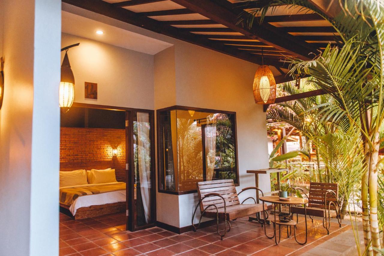 Belukar Villas Gili Trawangan Exterior foto